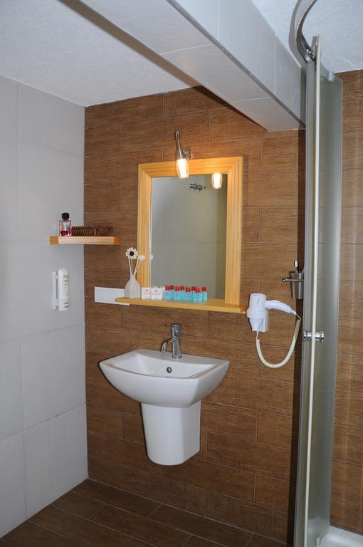 Butik Pendik Hotel Истанбул Екстериор снимка